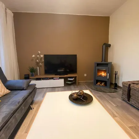 Nietleben Mit 2schlafzimmer & Balkon Daire Halle (Saale)